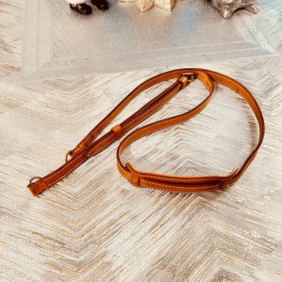 Louis Vuitton Accessories - Louis Vuitton Tan Leather Strap